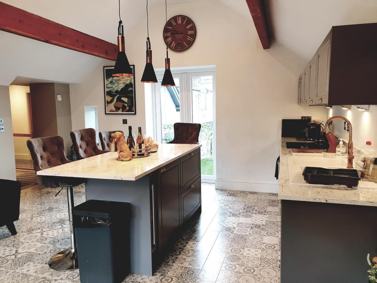 Central Windermere Luxury Two Bed Apartment Dog Friendly Exterior photo