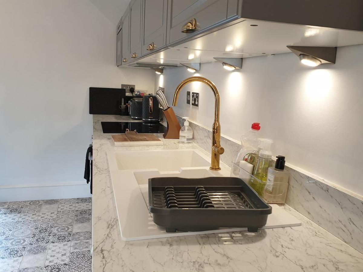 Central Windermere Luxury Two Bed Apartment Dog Friendly Exterior photo